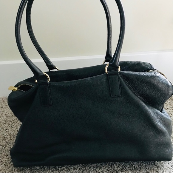 ❌SOLD❌Michael Kors Large Black Tote Bag - Picture 4 of 9